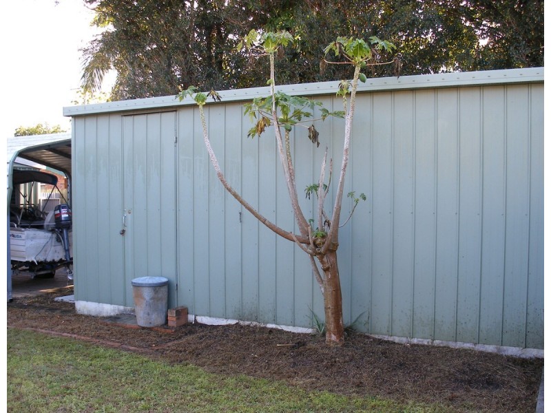 15 Moatah Drive, Beachmere QLD 4510