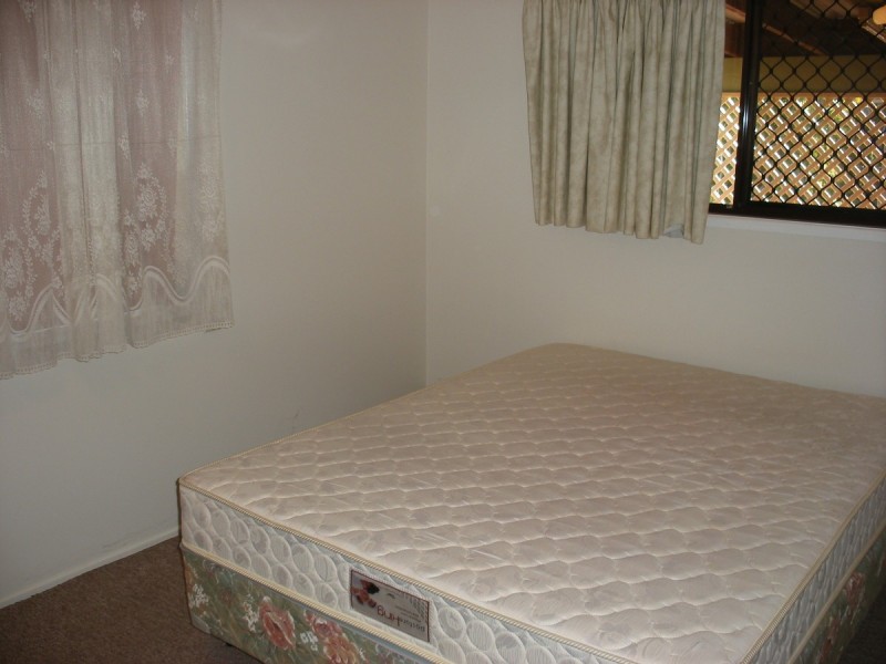 15 Moatah Drive, Beachmere QLD 4510