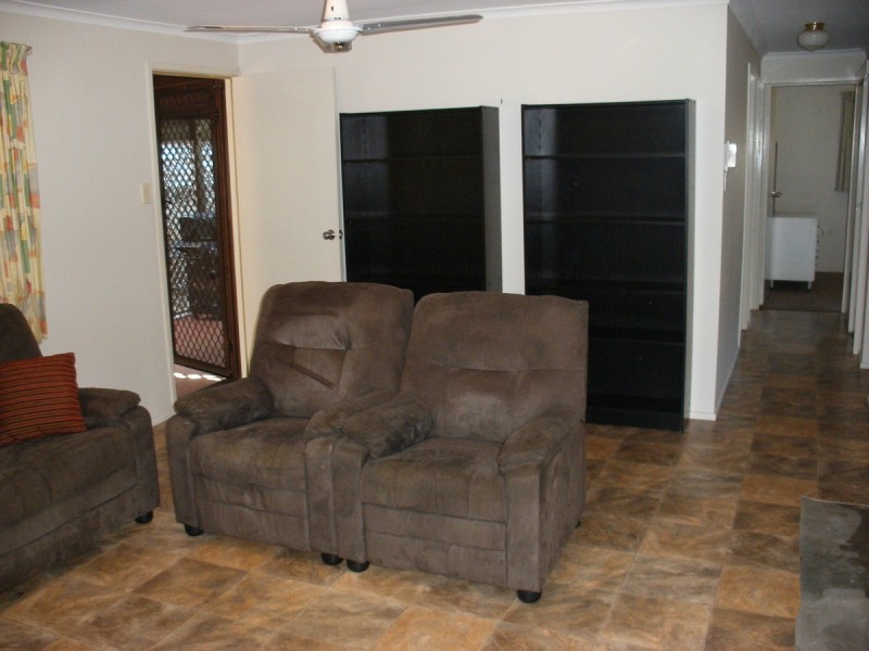 15 Moatah Drive, Beachmere QLD 4510