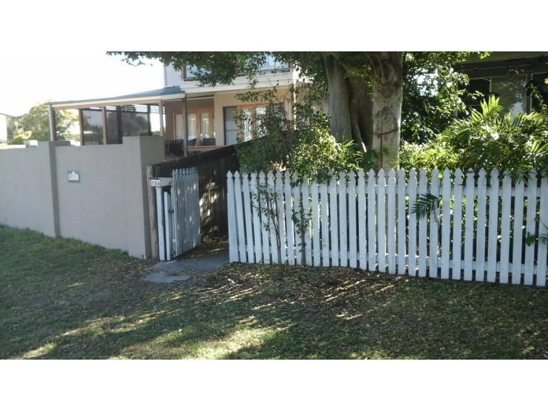 2/19 Winston Drive, Bongaree QLD 4507