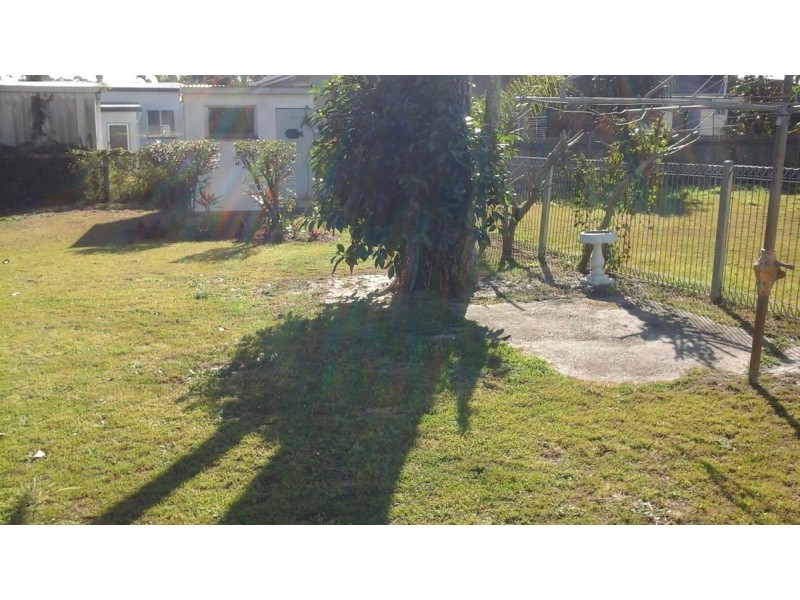 2/19 Winston Drive, Bongaree QLD 4507