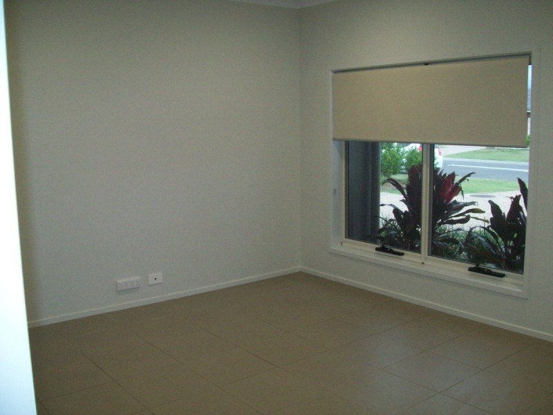 29 Grice Crescent, Ningi QLD 4511