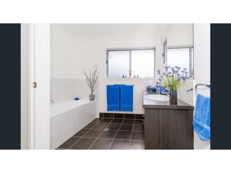 No. 51 Dunebean Drive, Banksia Beach QLD 4507