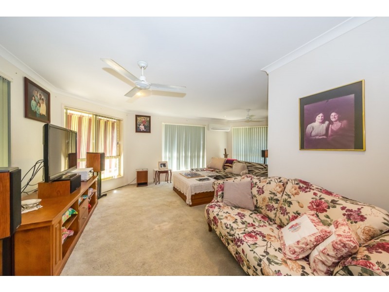 36 Gretel Drive, Beachmere QLD 4510