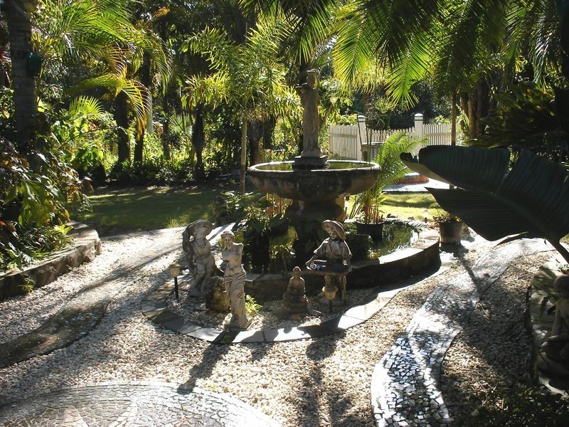 108 Wallace St, Beachmere QLD 4510