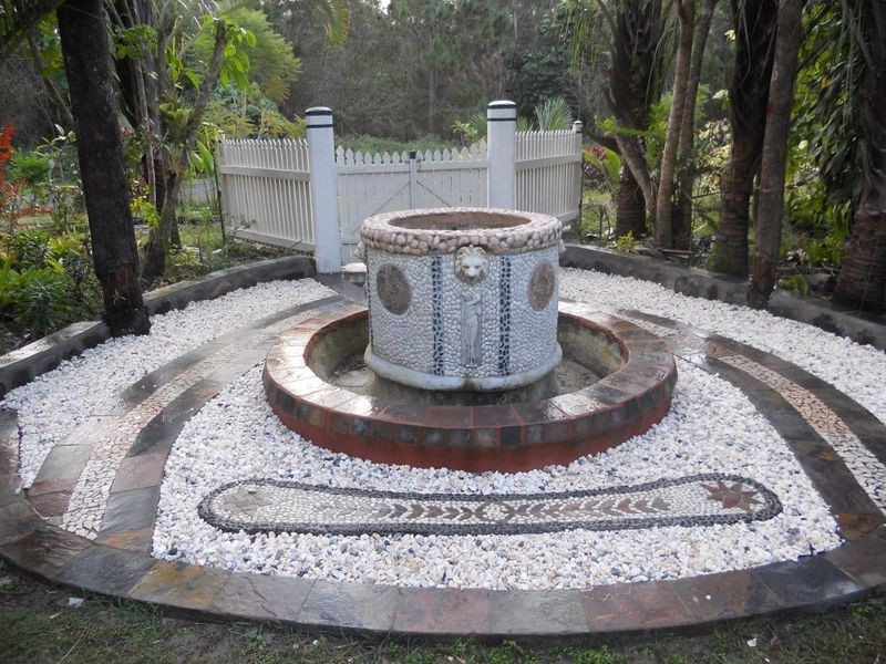 108 Wallace St, Beachmere QLD 4510