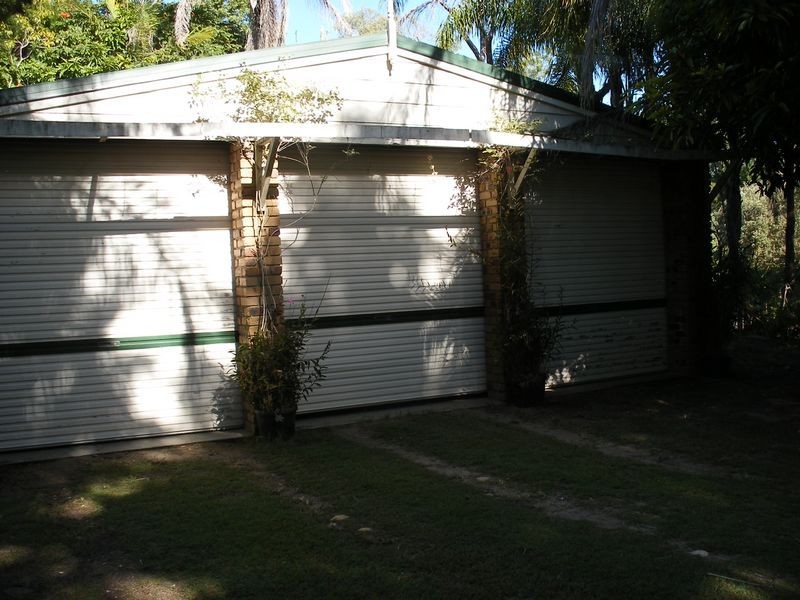 108 Wallace St, Beachmere QLD 4510