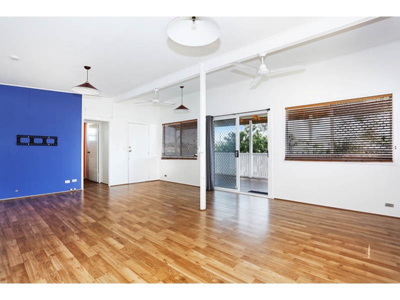 19 Clayton Street, Woorim QLD 4507