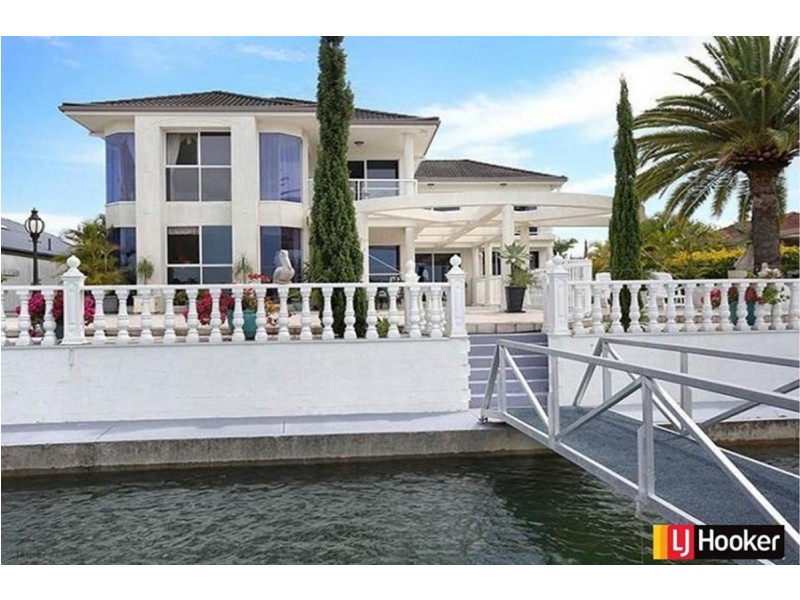 28 Island Parade, Banksia Beach QLD 4507
