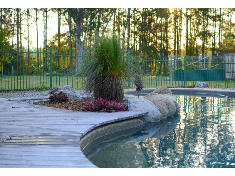 4-6 Greygum Court, Ningi QLD 4511