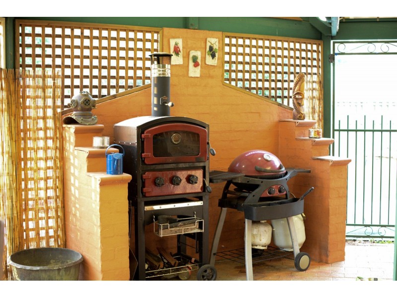 4-6 Greygum Court, Ningi QLD 4511