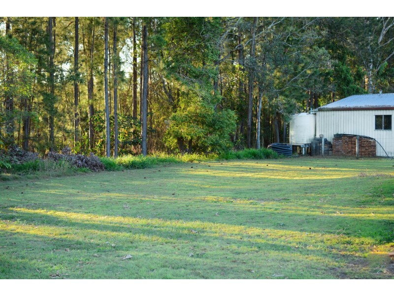 4-6 Greygum Court, Ningi QLD 4511