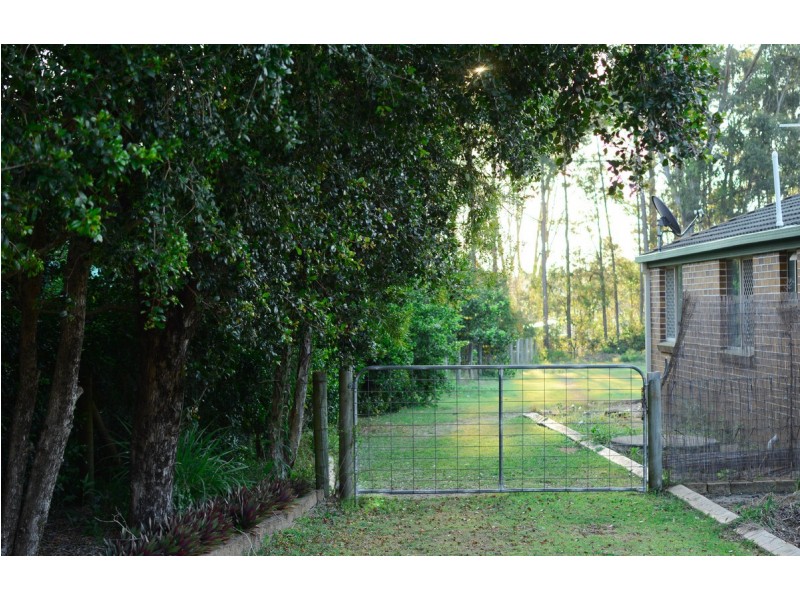 4-6 Greygum Court, Ningi QLD 4511