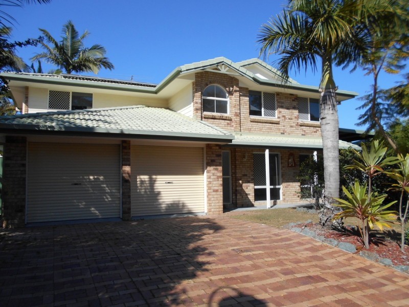 11 Kirk Place, Sandstone Point QLD 4511