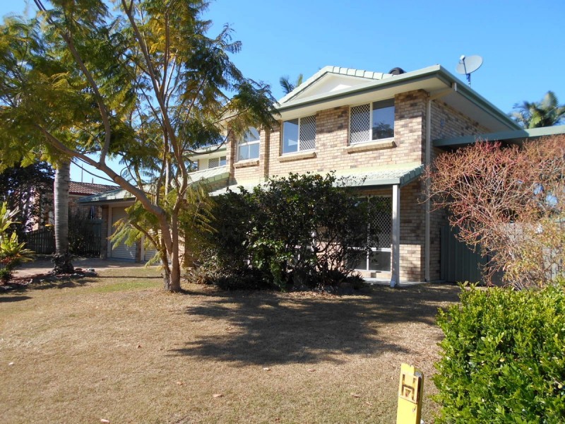 11 Kirk Place, Sandstone Point QLD 4511