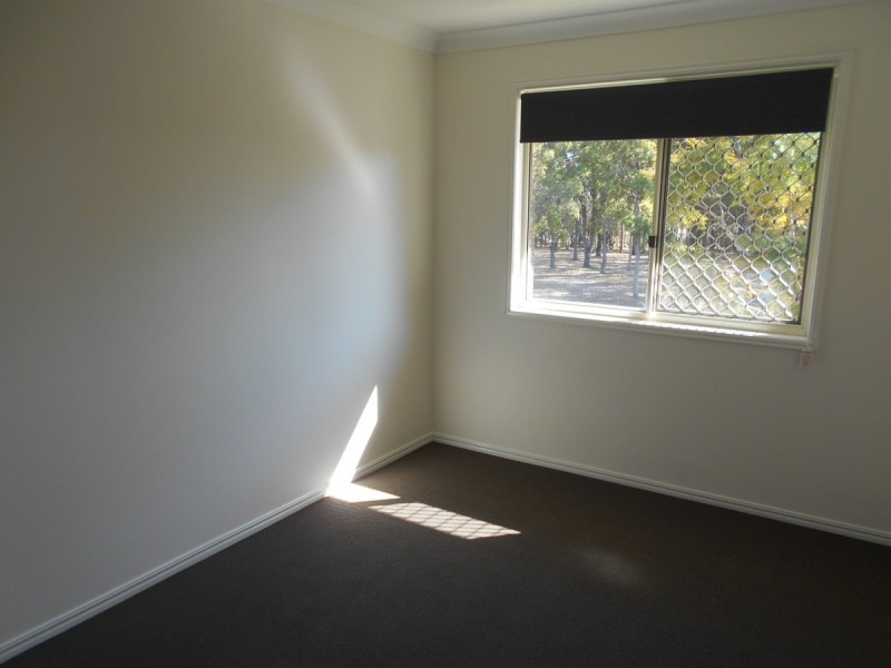 11 Kirk Place, Sandstone Point QLD 4511