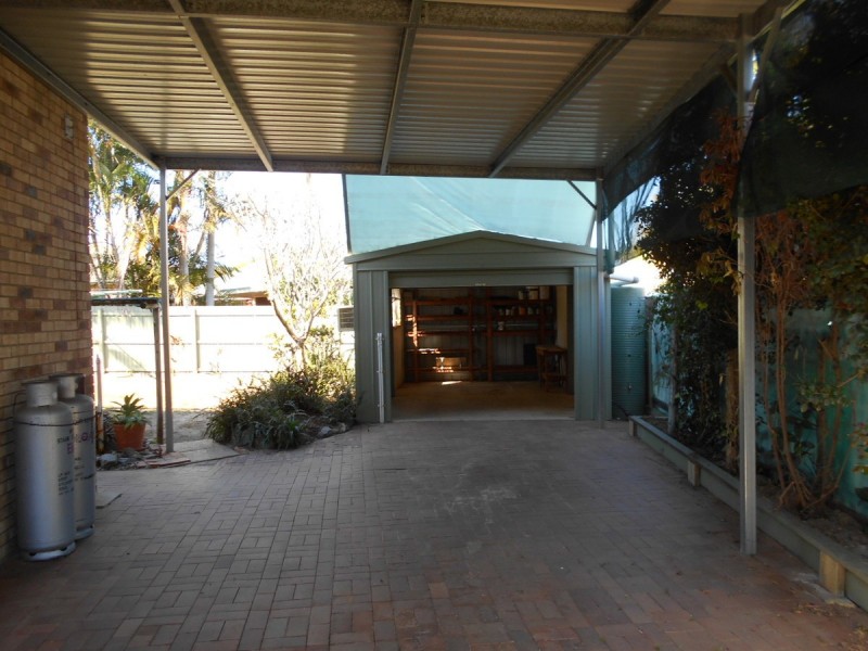 11 Kirk Place, Sandstone Point QLD 4511