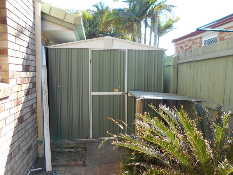 11 Kirk Place, Sandstone Point QLD 4511