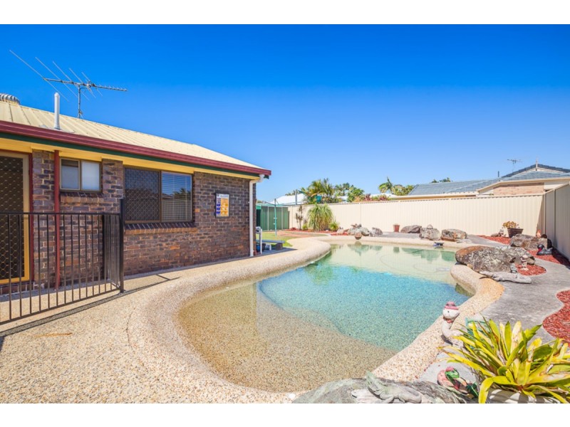 40 Sunderland Drive, Banksia Beach QLD 4507