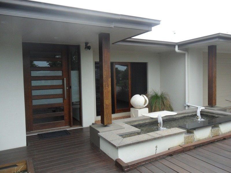 6 Riverstone Street, Ningi QLD 4511