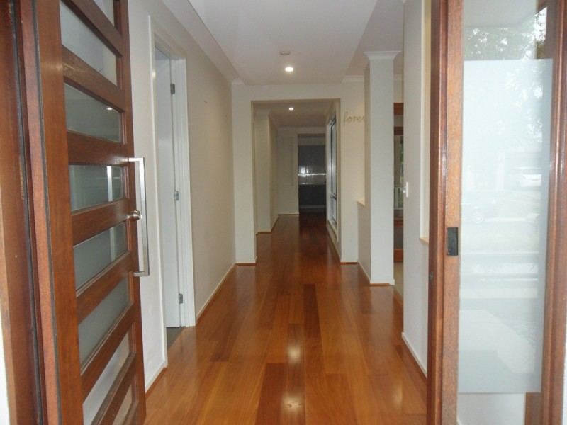 6 Riverstone Street, Ningi QLD 4511