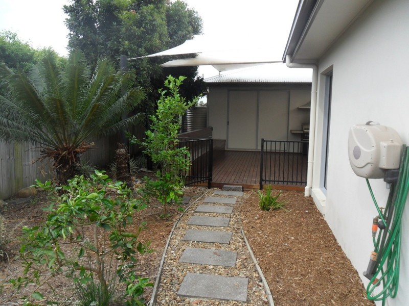6 Riverstone Street, Ningi QLD 4511
