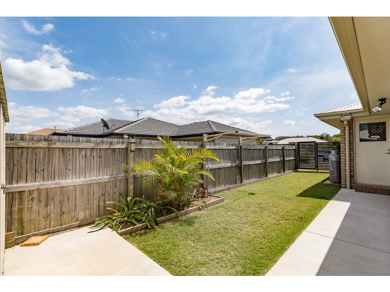 13 Broadleaf Place, Ningi QLD 4511