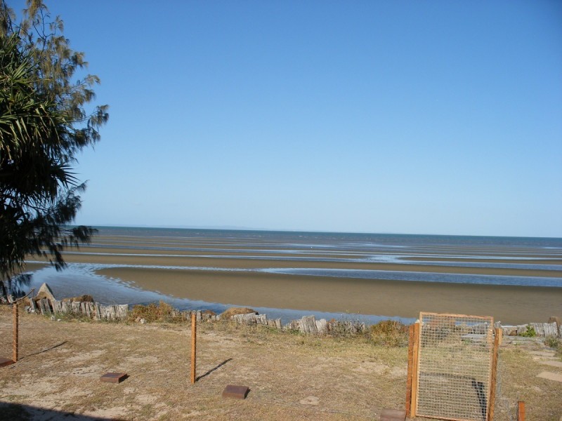 81 Biggs Avenue, Beachmere QLD 4510