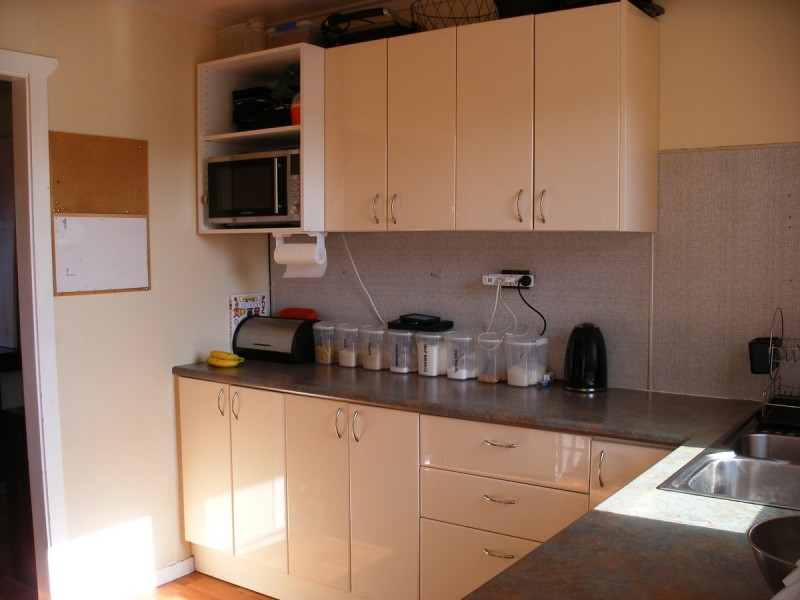 81 Biggs Avenue, Beachmere QLD 4510