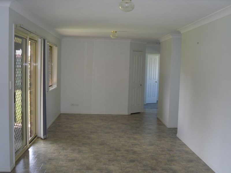 Sandstone Point QLD 4511