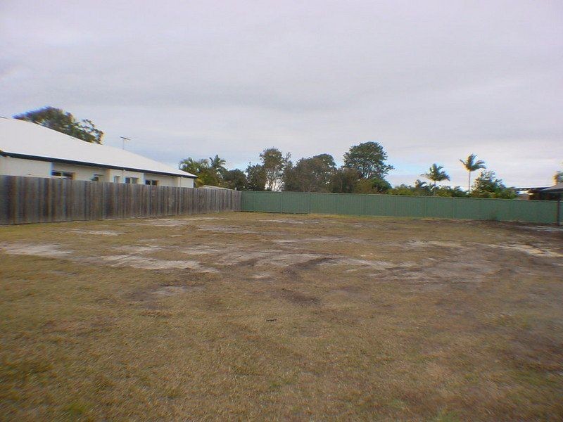 100 Marina Boulevard, Bribie Island QLD 4507