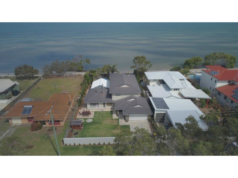 20 Bayside Drive, Beachmere QLD 4510