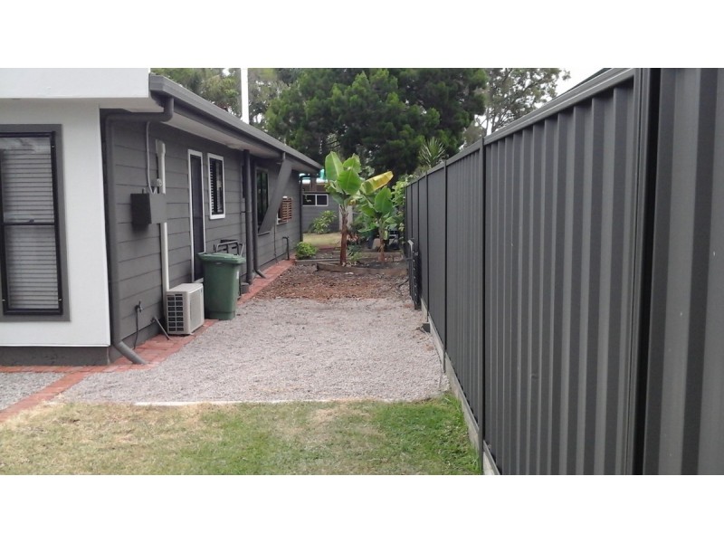 28 Cumming Street, Bongaree QLD 4507