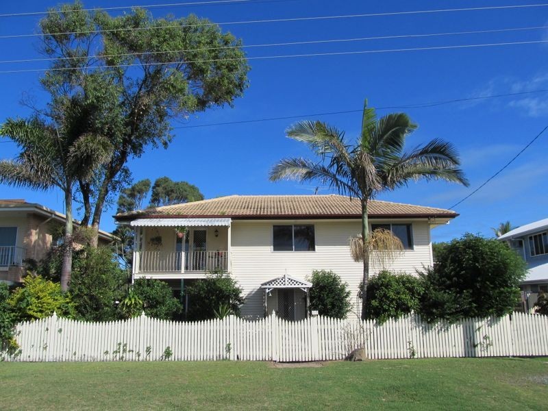 22 Curlew Street, Bribie Island QLD 4507