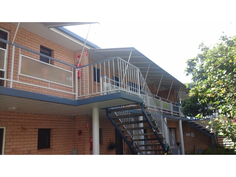 4/9 Hall Avenue, Bongaree QLD 4507