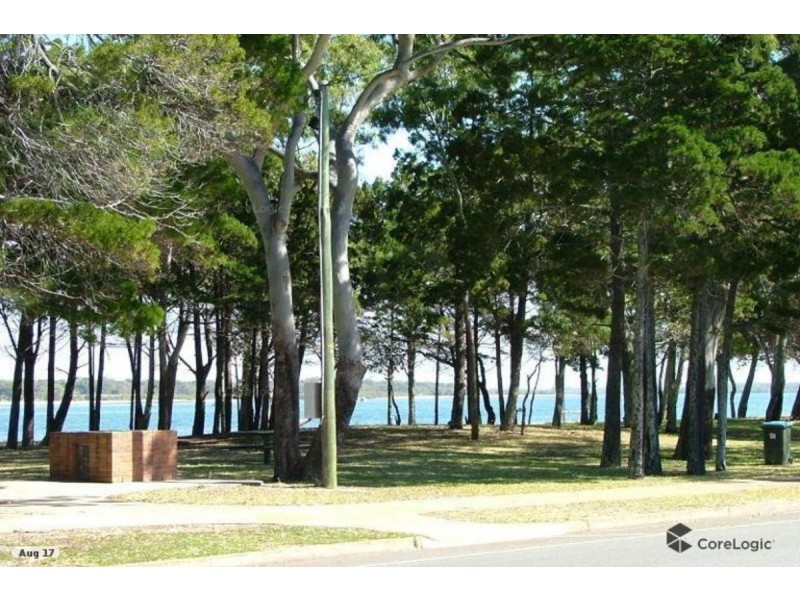 18/21-27 Sylvan Beach Esplanade, Bellara QLD 4507