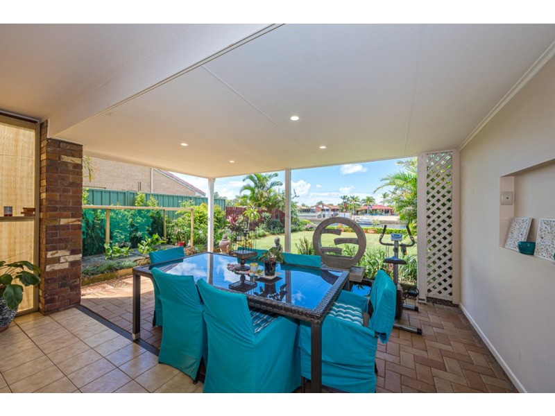 2/18 Hoya Crescent, Bongaree QLD 4507