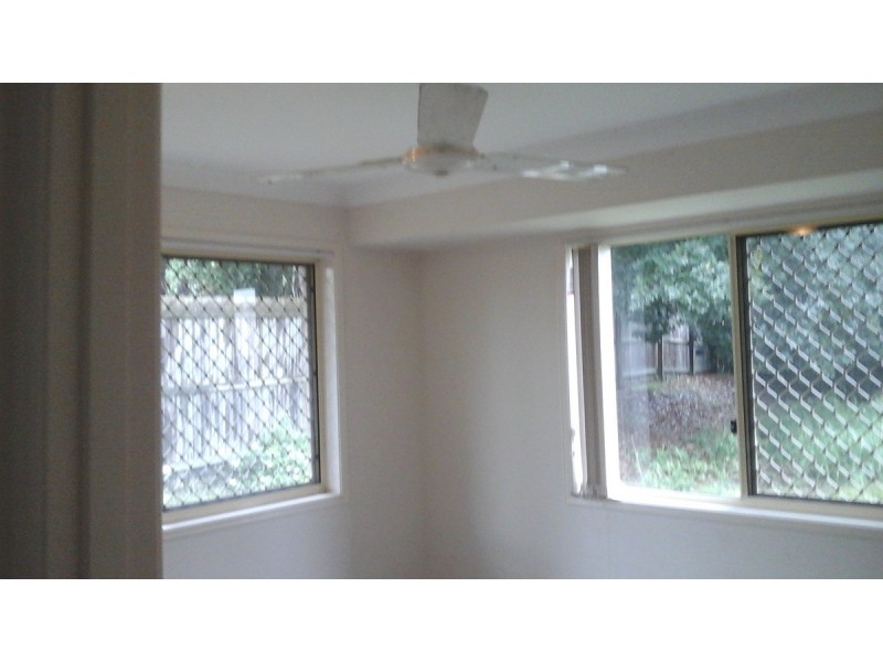 15 Yaraan Crescent, Beachmere QLD 4510