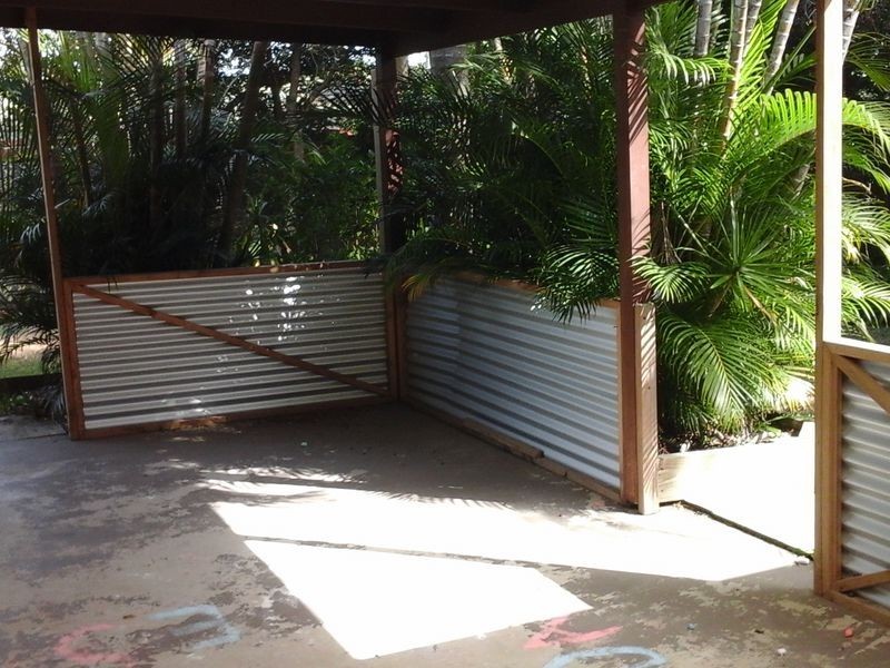 9 Mackerel Street, Sandstone Point QLD 4511