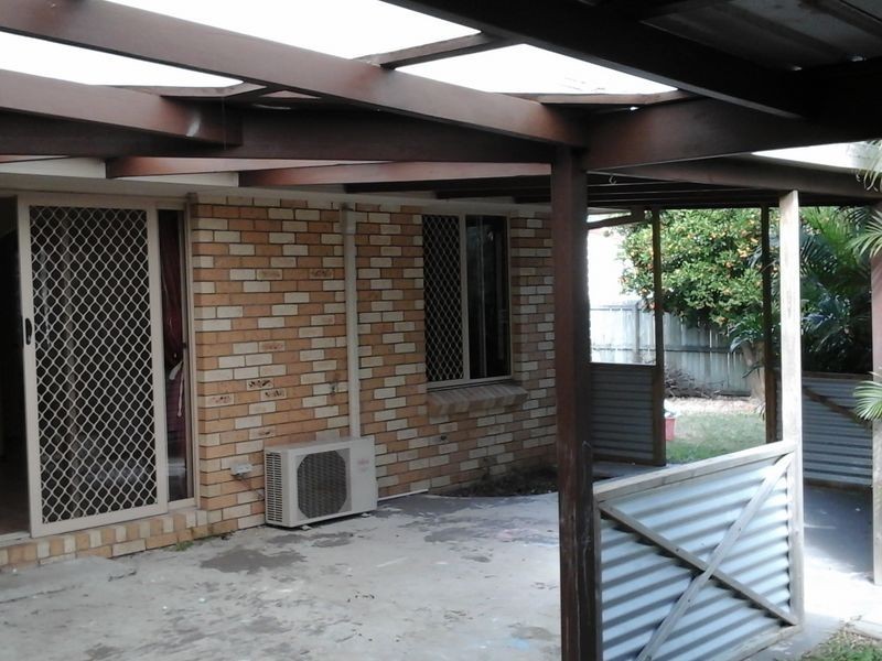 9 Mackerel Street, Sandstone Point QLD 4511