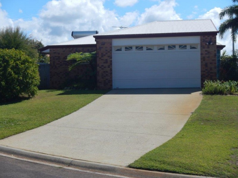 17 Pacific Drive, Banksia Beach QLD 4507