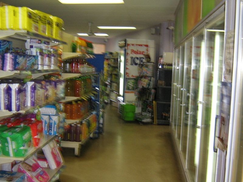 1/5 Regina Avenue, Ningi QLD 4511