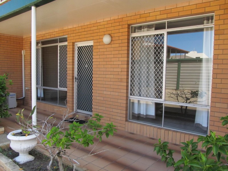 4/195 Welsby Parade, Bongaree QLD 4507