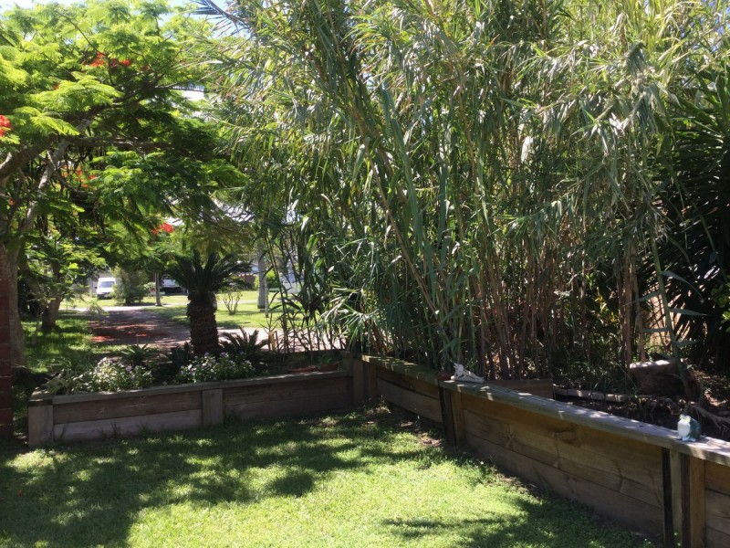 9 Grace Street, Beachmere QLD 4510