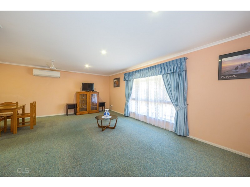 6 Longland Court, Woorim QLD 4507