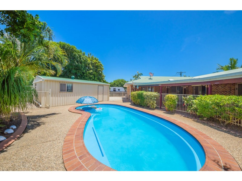 6 Longland Court, Woorim QLD 4507