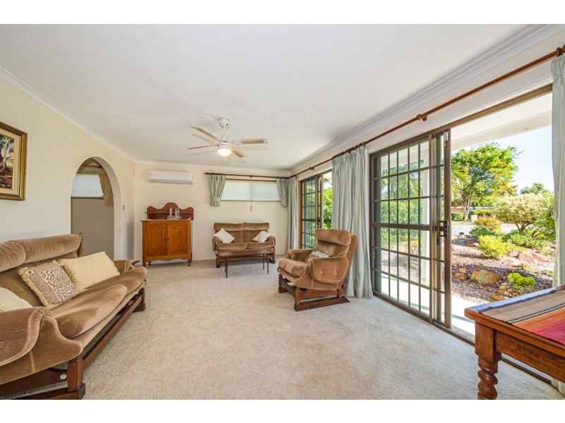 7 Eagle Court, Banksia Beach QLD 4507