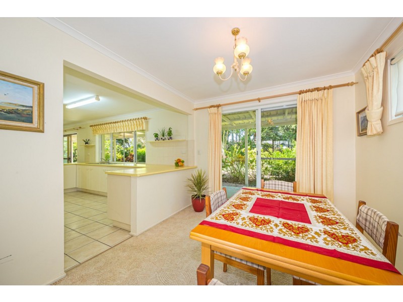 7 Eagle Court, Banksia Beach QLD 4507