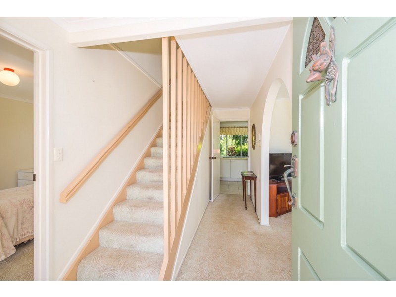 7 Eagle Court, Banksia Beach QLD 4507