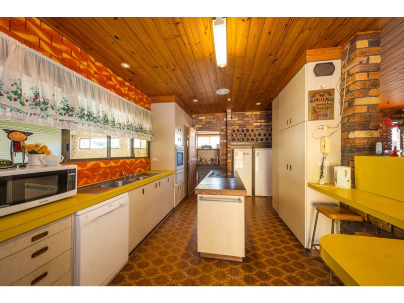 5 Heron Street, Woorim QLD 4507